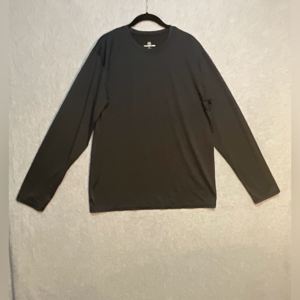 Real Essentials Black Performance Long Sleeve Shirt Large L Spandex Athletic Gym